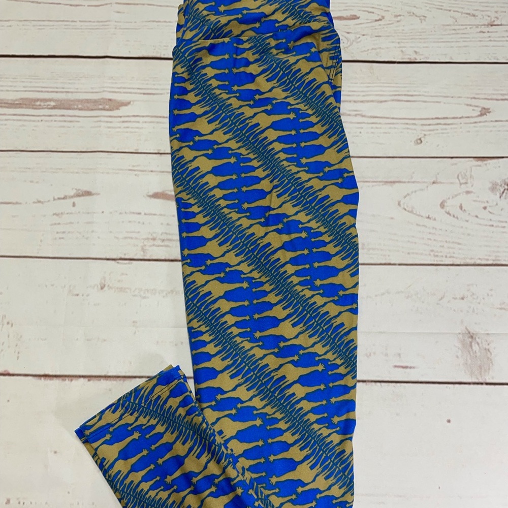 LuLaRoe OS Print Leggings New!  Never worn! NWT!